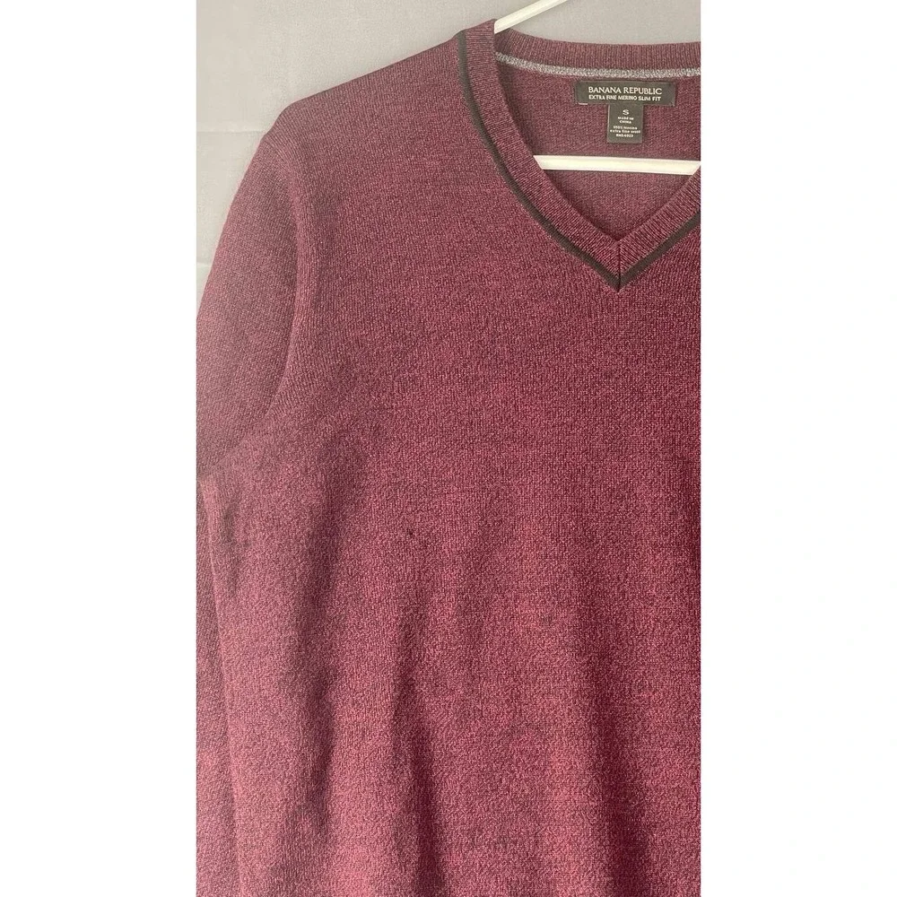 Men's Banana Republic Extra Fine Merino Wool V-Neck Sweater‎ Sz S Wine Burgundy